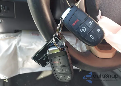 2014 Jeep Grand Cherokee Limited z USA, uszkodzony, nr VIN 1C4RJEBG3EC466734